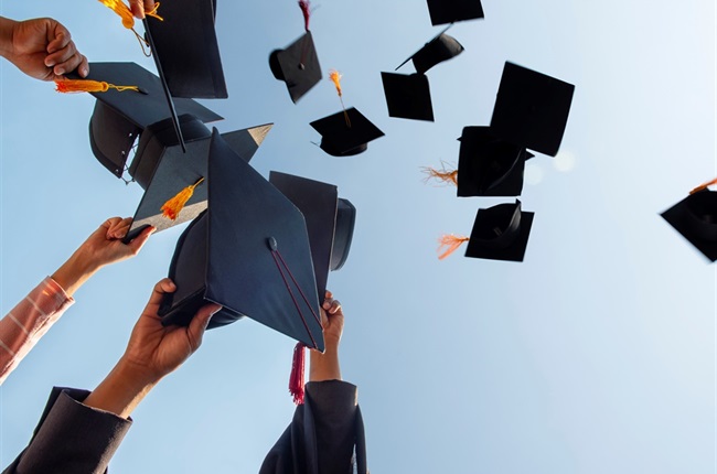 Top 10 Best Education System in the World: Top Countries & Ranking