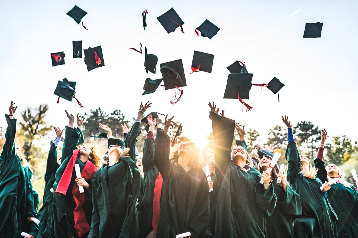 The Ultimate Comparison of Law School Rankings in Toronto versus the United States